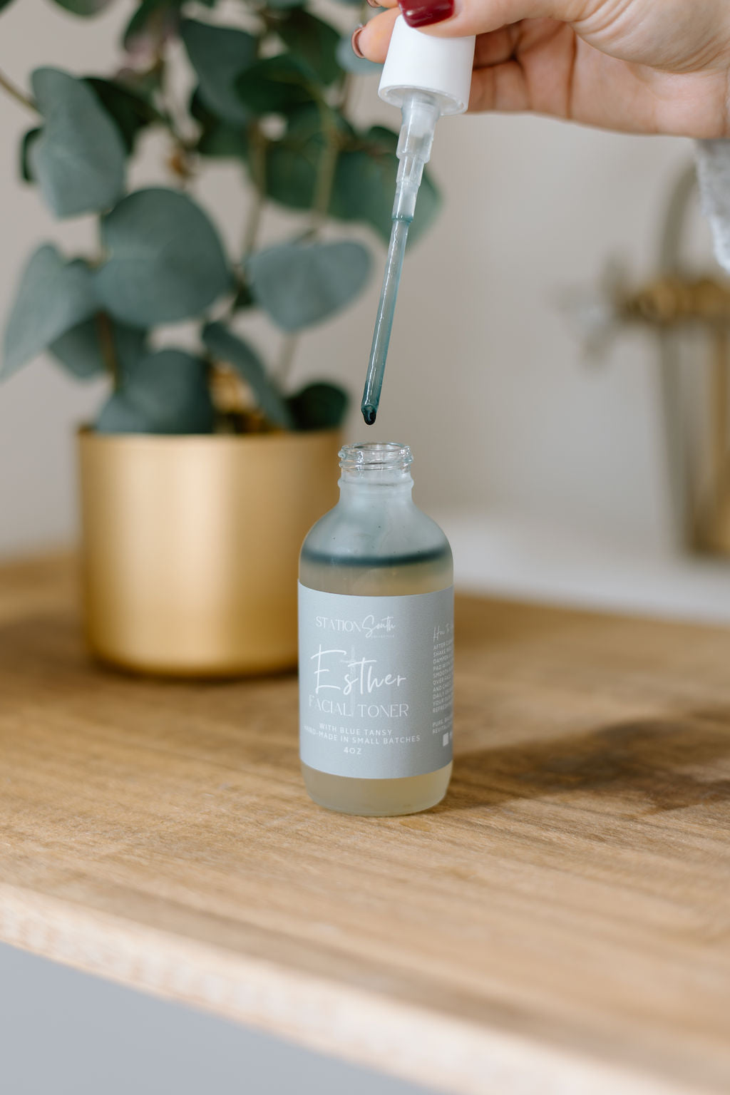 The Botanical Behind Calm, Balanced Skin